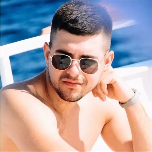 Unisex Retro Gold Frame Sunglasses - Picture 3 of 8